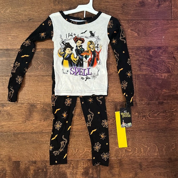 Disney Other - NWT Girls Disney Hocus Pocus Pajamas